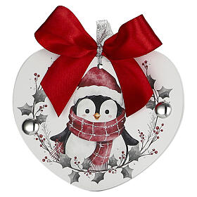 Cœur décoratif Thilia 10x10 cm avec pingouin de Noël et nœud rouge