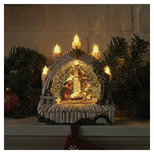 Boule à neige en verre Nativité effet neige et lumières 25x20x10 cm 3