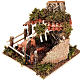 Maiali nel recinto con tettoia in tegole presepe 8-10 cm s2