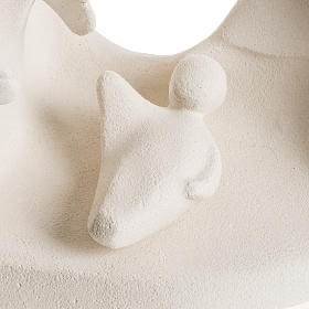 Stilisierte Krippe: Geburt auf Fundament aus Schamotteton