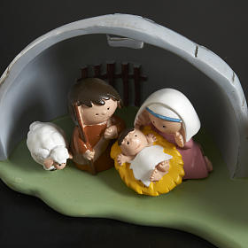 Nativity scene with stable, 7 figurines 8x18cm