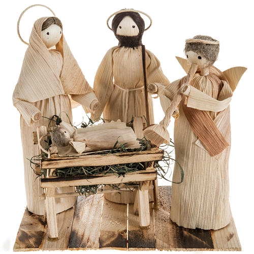 Pesebre estilizado con ángel hecho de la hoja del maiz 1