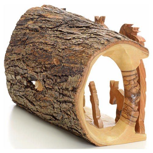 Crèche taillé en morceau bois d'olivier de Terre Sainte 10x20 cm 3