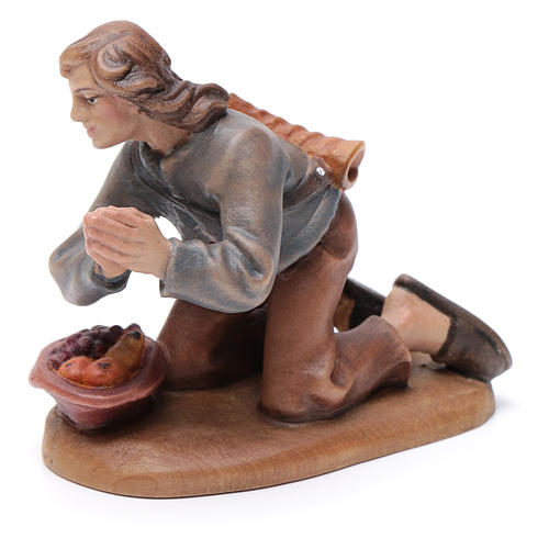 Kneeling shepherd wooden figurine 12cm, Val Gardena Model 2