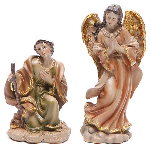 Resin nativity set measuring 20cm, 11 figurines in Wood-like effect 3