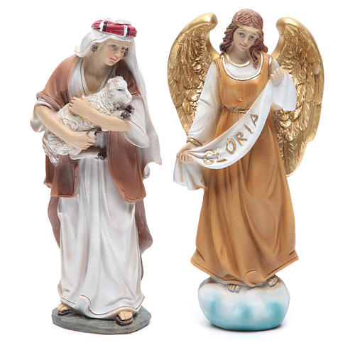 Resin nativity set measuring 20cm, 11 figurines 3