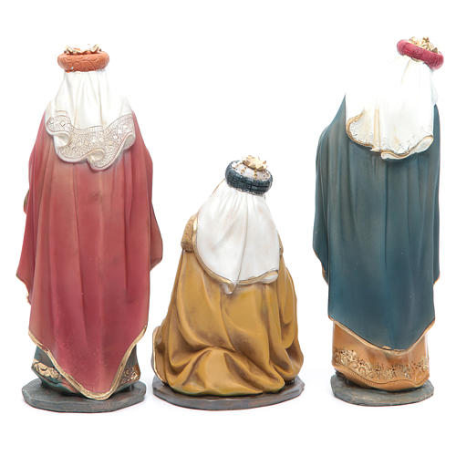 Resin nativity set measuring 20cm, 11 figurines 5