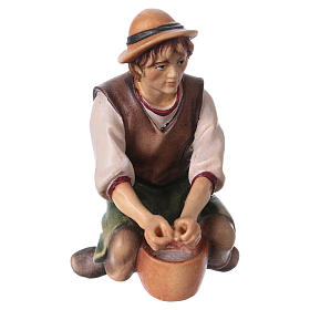 Berger qui trait bois crèche Original bois peint Val Gardena 12 cm