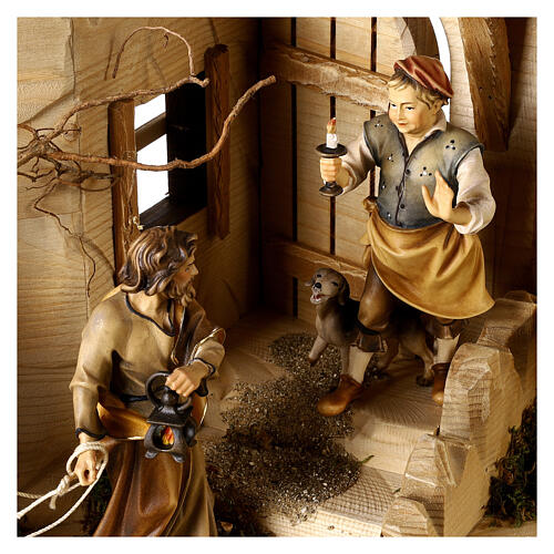 Looking for accommodation scene, Original Nativity Scene in painted wood from Valgardena 12 cm, 48x23x23 cm 6