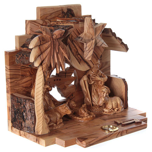 Heilige Familie, mit Spieluhr, aus Olivenholz in Bethlehem gefertigt 15x20x10 cm 4