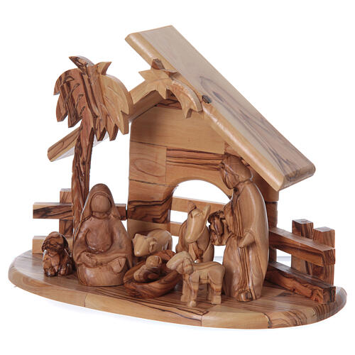 Domek z drewna oliwnego z Betlejem i zestaw stylizowany sceny narodzin Jezusa 20x25x15 cm 3