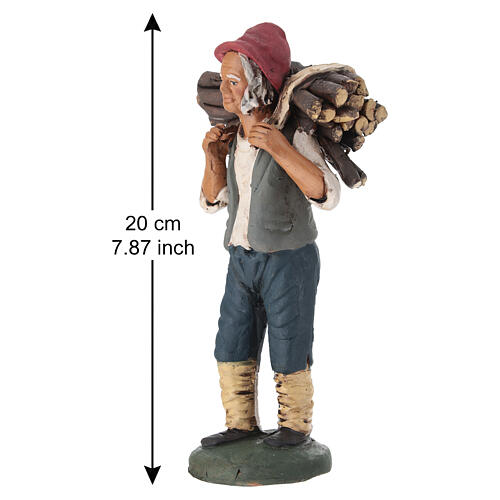 Mann mit Brennholz Terrakotta 18cm 2
