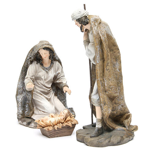 Nativity measuring 31.5cm, 3 figurines in resin with Cream Gold finish 2