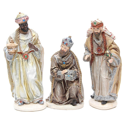 Nativity measuring 31cm, in resin with multi Gold finish 4