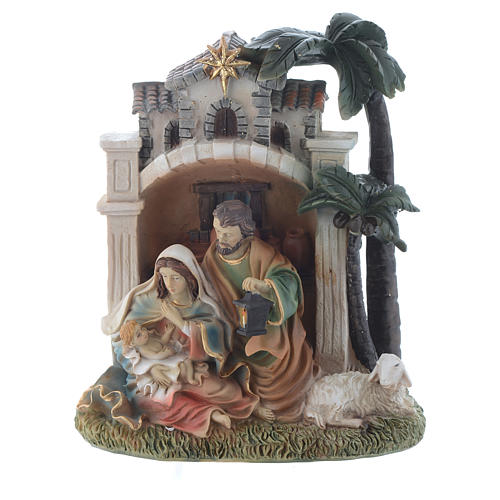 Nativity scene in resin measuring 16.5cm 1