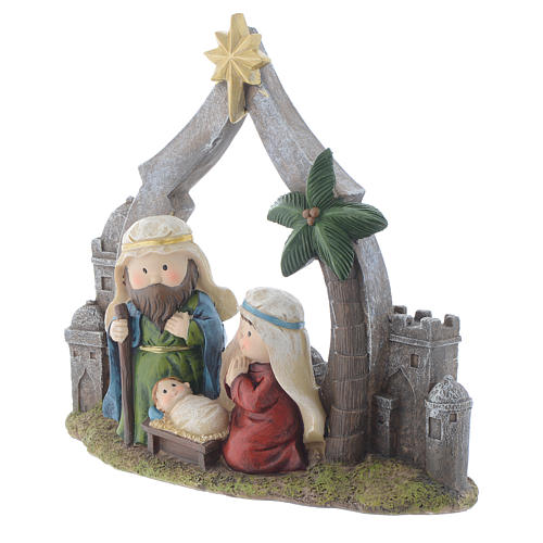 Nativity scene in resin measuring 28cm 2