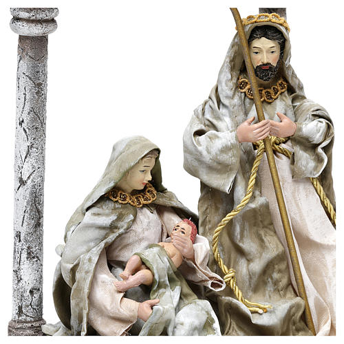 Heilige Familie mit Bogen Harz und Stoff 18cm 2