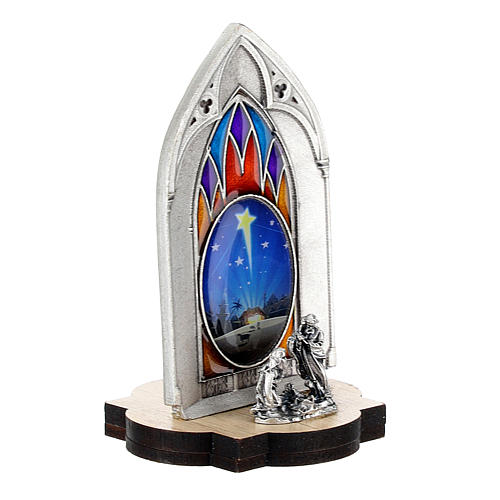 Nativity scene with gothic stained glass and wood base 8 cm 3