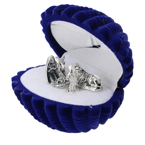 Coffret coquillage avec nativité velours rouge 2