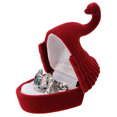 Swan Nativity box set in red velvet 2