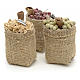 Sacco juta con cibo terracotta per presepe s2