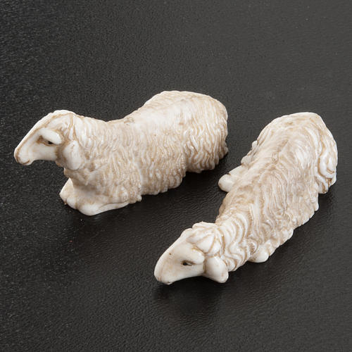 Ovelhas deitadas presépio 8 cm conjunto 2 peças 2