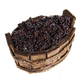 Neapolitan Nativity Scene: oval basket with red grapes
