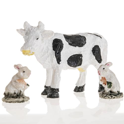 Vache et lapins résine crèche Noel 10 cm 1