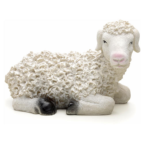 Nativity figurine, sheep in resin measuring 16x6x8cm 1