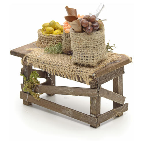 Mesa con sacos de yute pesebre Nápoles 3