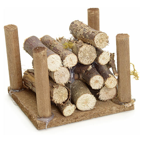 Holzstapel für Selber-Bauen-Krippe 1