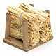 Holzstapel mit Stroh für Selber-Bauen-Krippe s1