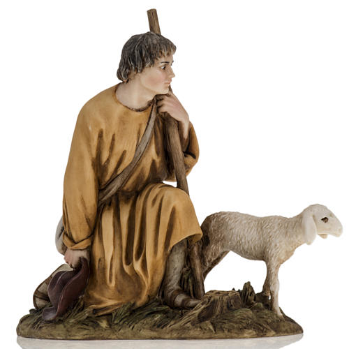 Pastorello con agnello 18 cm presepe Landi 1