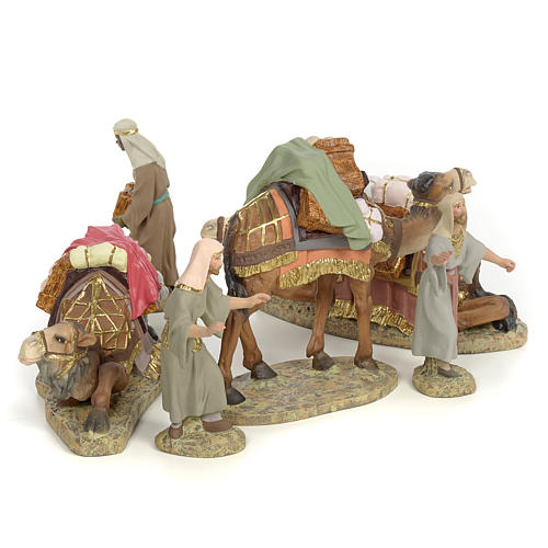 Tres Reyes Magos y camellos 12 cm pasta de madera dec. fina 3