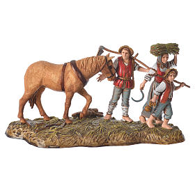 Cena camponêses com cavalo presépio Moranduzzo com figuras de altura média 10 cm