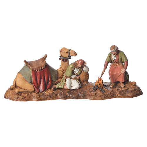 Duas cenas para presépio Moranduzzo com figuras altura média 10 cm: mulheres junto ao poço e cameleiros 2