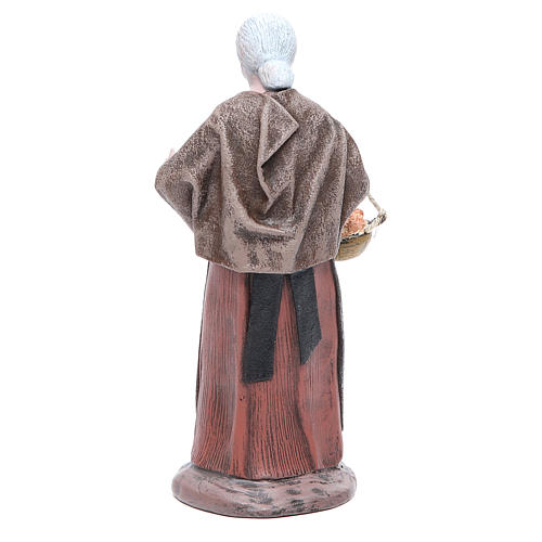 Statue crèche terre cuite femme âgée avec panier 17 cm 3