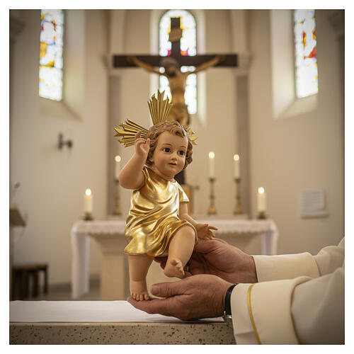 Jésus enfant, robe dorée, bois cm 35 4