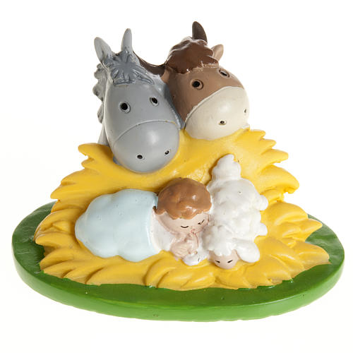 Baby Jesus in resin with ox and donkey 7,5x5cm 1