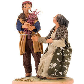 Scena donna incinta uomo con fiori 14 cm