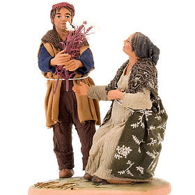 Pregnant woman and man with flowers 14 cm