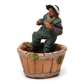 Neapolitan Nativity figurine, man treading grapes, 10 cm