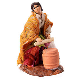 Neapolitan Nativity figurine, woman kneading dough, 8 cm