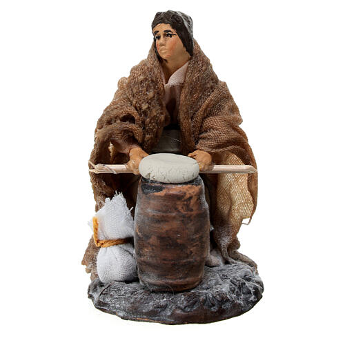Neapolitan Nativity figurine, woman kneading dough, 8 cm 1