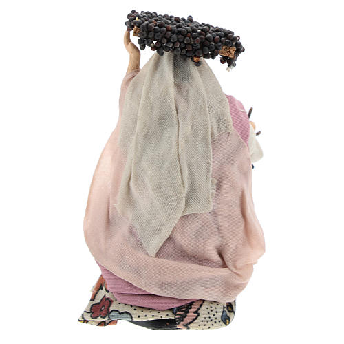 Mulher com cascos de uva para presépio napolitano com figuras de 8 cm de altura média 4