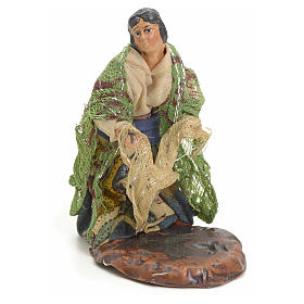 Neapolitan nativity figurine, woman with hanged clothes, 8cm