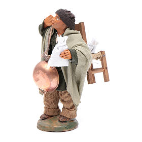 Evicted man with chair, Neapolitan Nativity 10cm