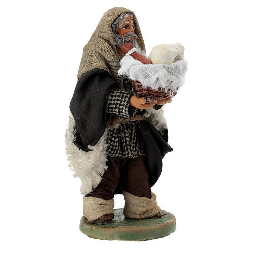 Uomo cesto salumi in mano 10 cm presepe Napoli 3