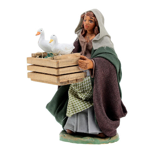 Woman with cages holding two ducks, Neapolitan nativity figurine 10cm 2