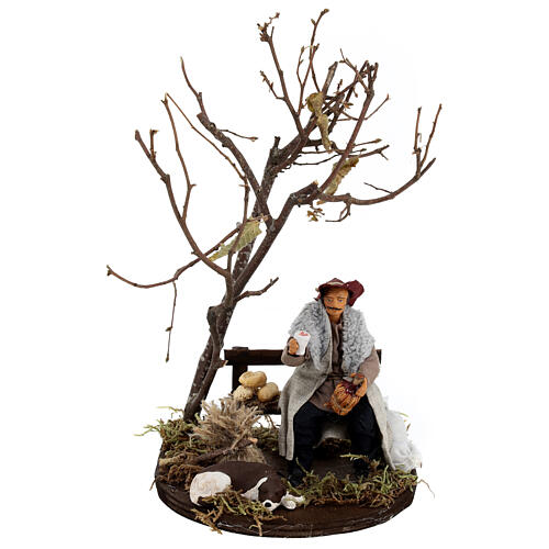Vagabundo com cão num banco e árvore para presépio Nápoles com figuras de 12 cm de altura média 1
